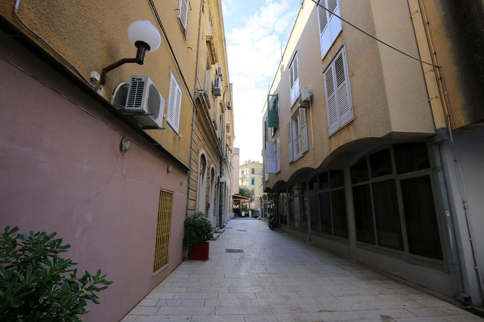 Prokonzul 2Br Apartment In Old Town Zadar Eksteriør billede