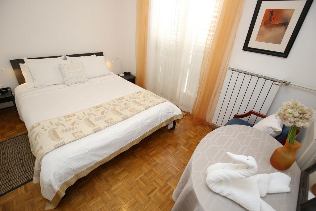 Prokonzul 2Br Apartment In Old Town Zadar Eksteriør billede